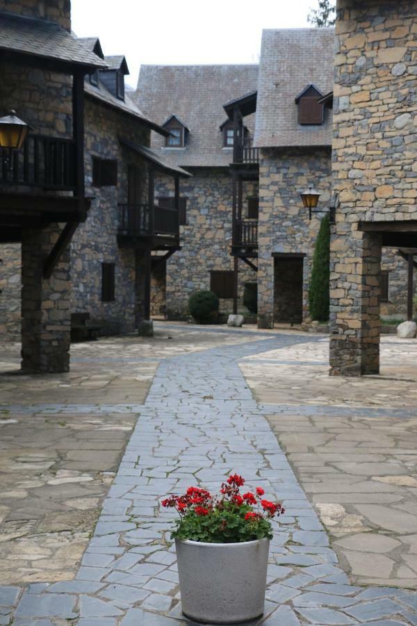 Sahun Urbanizacion Linsoles - Benasque 아파트 외부 사진